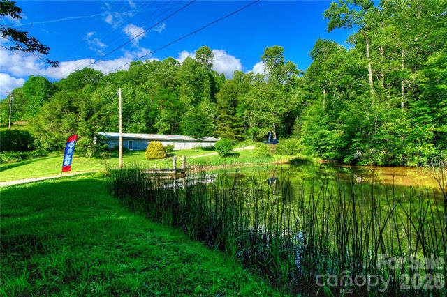 65 Blue Ridge Gem Mine Road, Little Switzerland, NC 28777