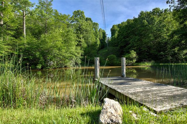 65 Blue Ridge Gem Mine Road, Little Switzerland, NC 28777