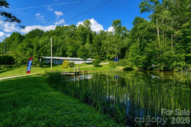 65 Blue Ridge Gem Mine Road, Little Switzerland, NC 28777