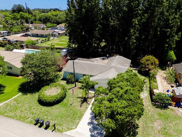 4424 Regency Drive, Lake Worth, FL 33461