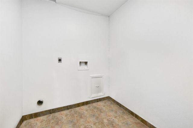 8510 Canyon Pine Drive, Spring, TX 77379