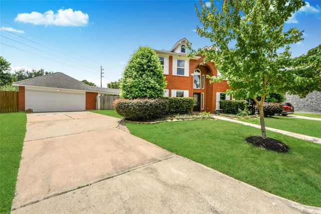 8510 Canyon Pine Drive, Spring, TX 77379