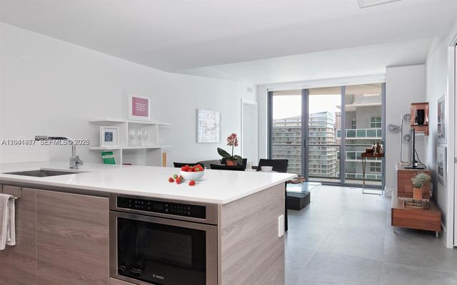 1300 S Miami Avenue 3311, Miami, FL 33130