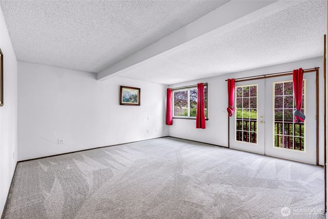 9652 Ronald Drive, Blaine, WA 98230