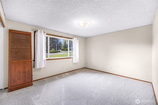 9652 Ronald Drive, Blaine, WA 98230