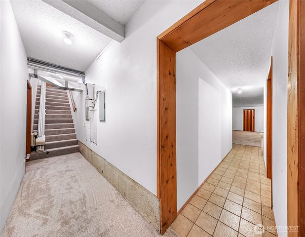 9652 Ronald Drive, Blaine, WA 98230
