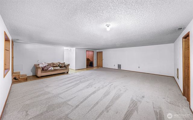 9652 Ronald Drive, Blaine, WA 98230