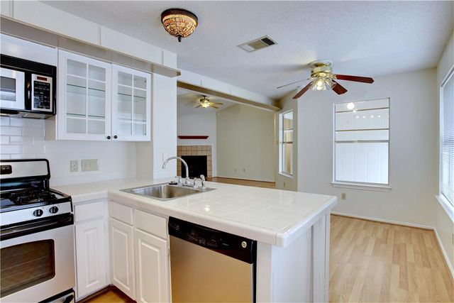 5910 Jacob GLN, Austin, TX 78727