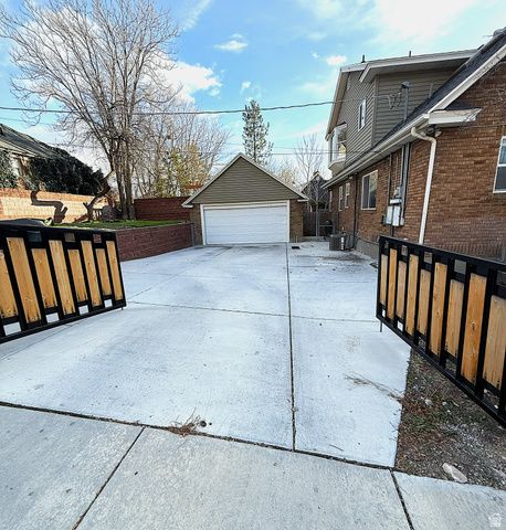 1419 S 1300 E, Salt Lake City, UT 84105