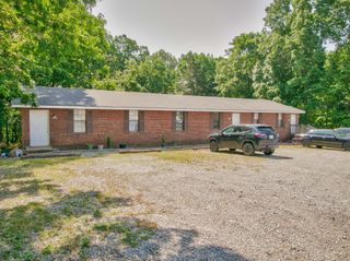 1088 McDaniel Rd, Clarksville, TN 37043