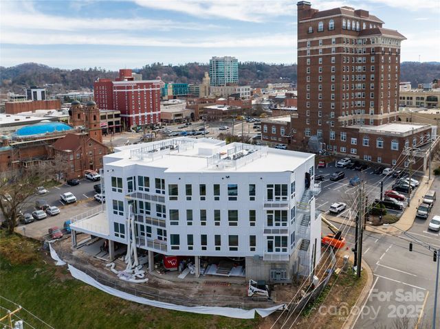 123 Haywood Street 301, Asheville, NC 28801