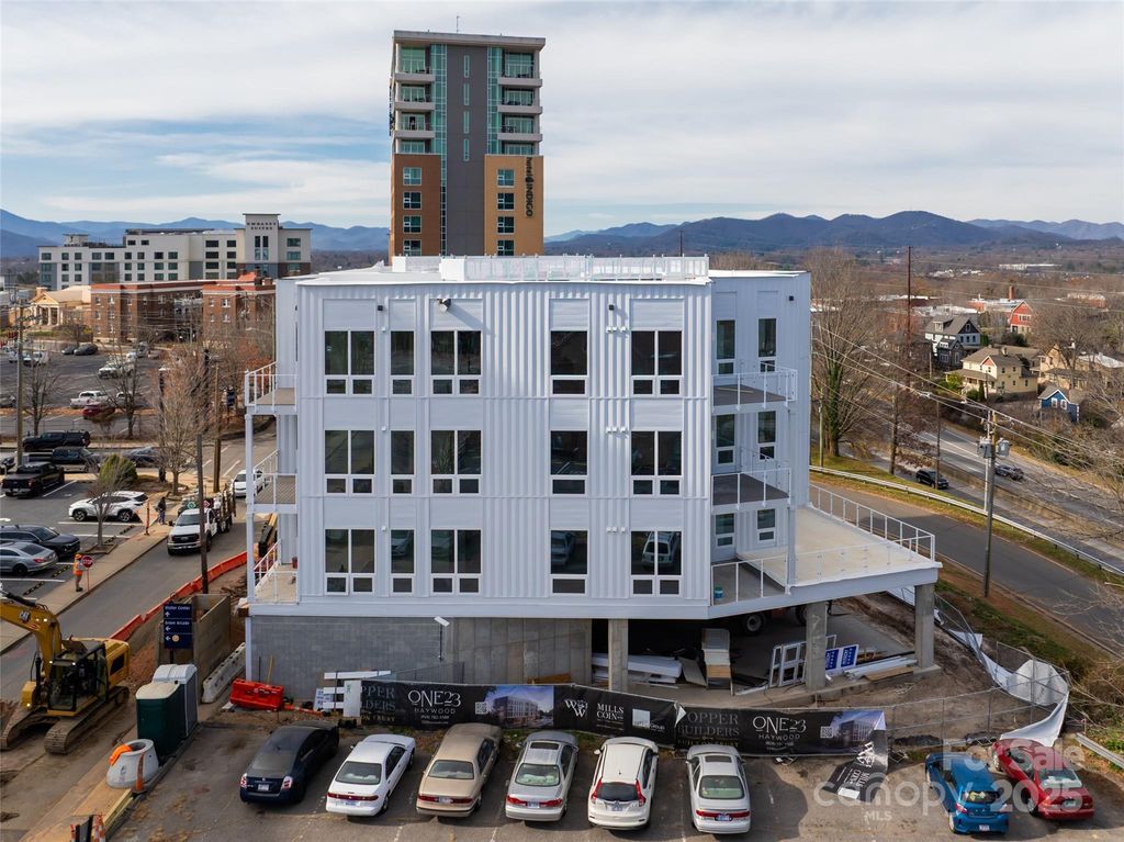 123 Haywood Street 301, Asheville, NC 28801