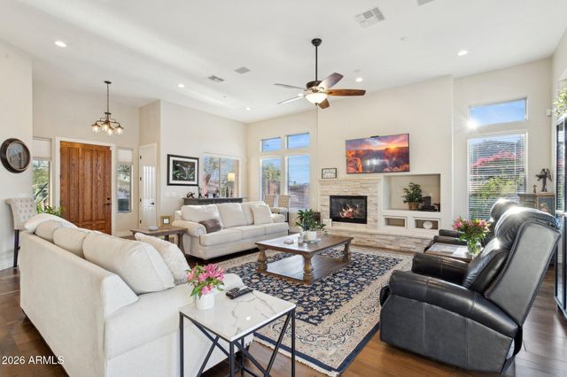 2210 W CAMARGO Drive, Anthem, AZ 85086