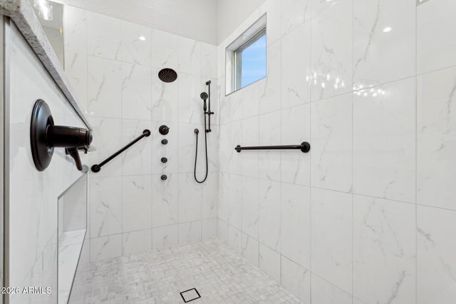 2210 W CAMARGO Drive, Anthem, AZ 85086