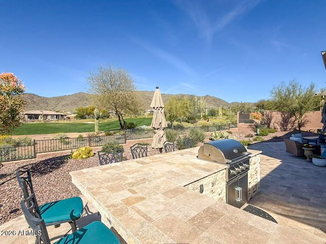 2210 W CAMARGO Drive, Anthem, AZ 85086