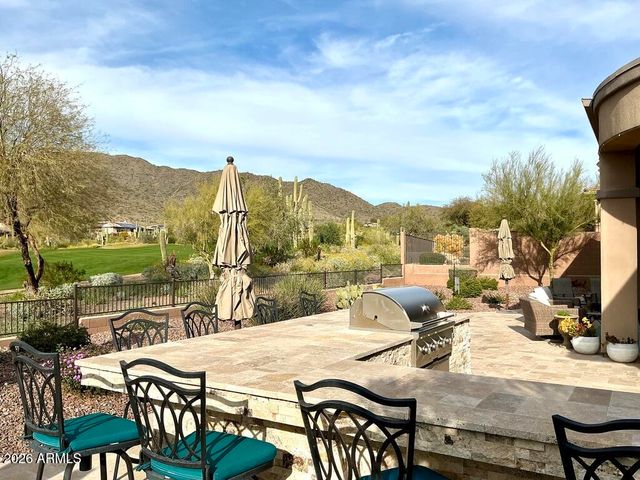 2210 W CAMARGO Drive, Anthem, AZ 85086