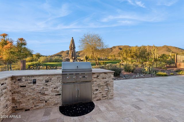 2210 W CAMARGO Drive, Anthem, AZ 85086