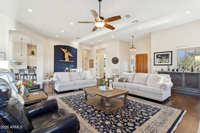 2210 W CAMARGO Drive, Anthem, AZ 85086