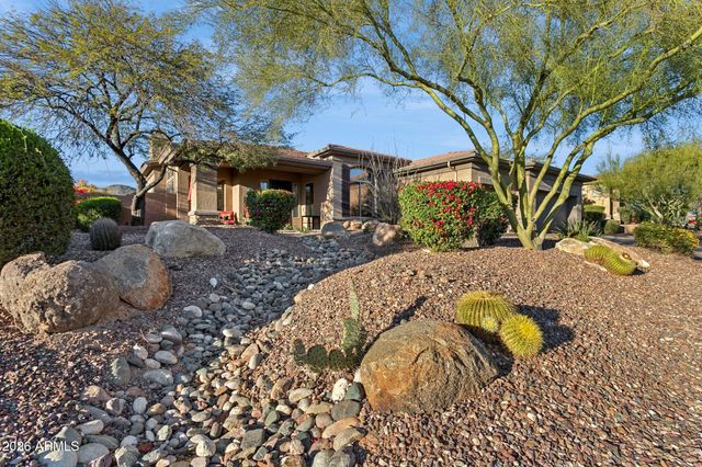 2210 W CAMARGO Drive, Anthem, AZ 85086