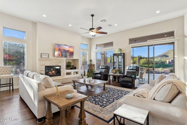 2210 W CAMARGO Drive, Anthem, AZ 85086