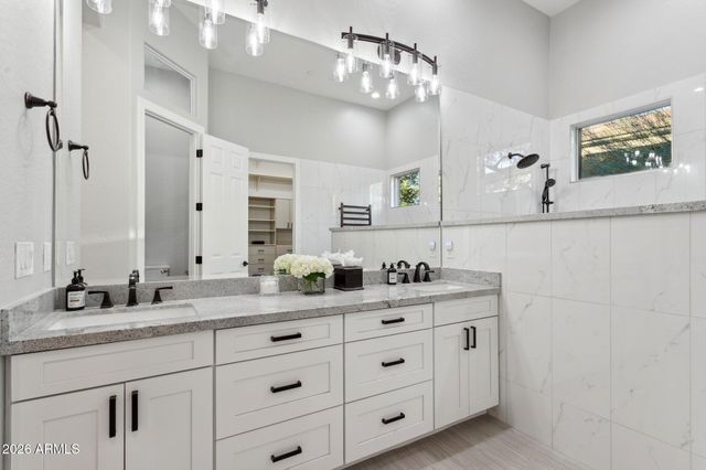 2210 W CAMARGO Drive, Anthem, AZ 85086