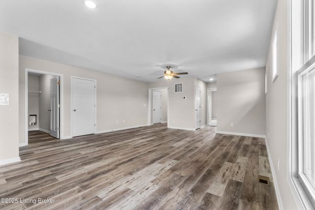 7036 Train Station Way, Louisville, KY 40272