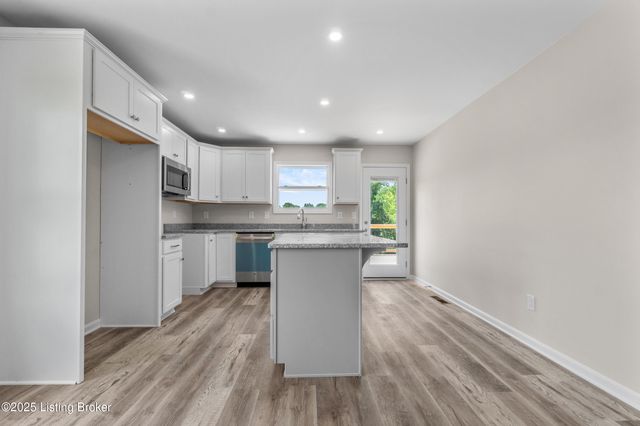 7036 Train Station Way, Louisville, KY 40272