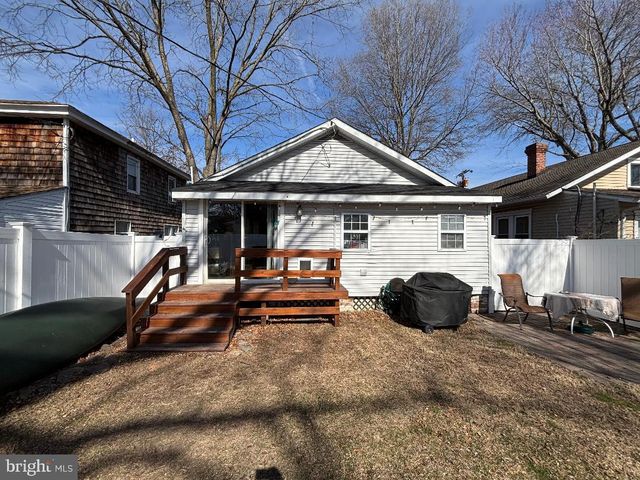 708 DOVER RD, Easton, MD 21601