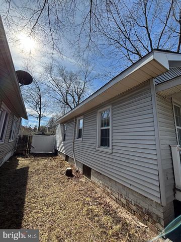 708 DOVER RD, Easton, MD 21601