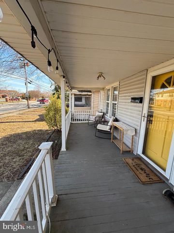 708 DOVER RD, Easton, MD 21601