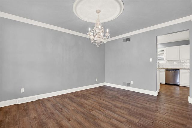 774 Vernon Dr, Rostraver, PA 15012