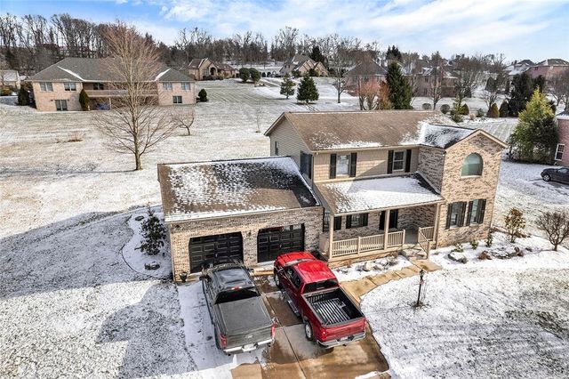 774 Vernon Dr, Rostraver, PA 15012