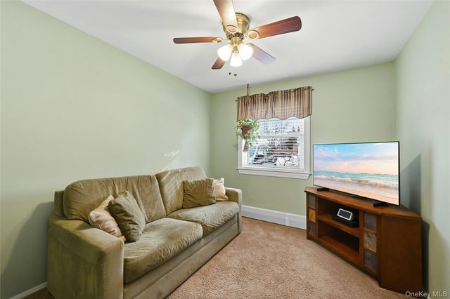 26 Charles Circle, Islip, NY 11751