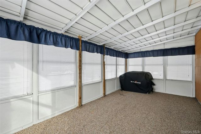 26 Charles Circle, Islip, NY 11751