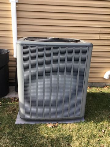 26 Charles Circle, Islip, NY 11751