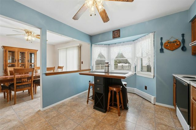 26 Charles Circle, Islip, NY 11751