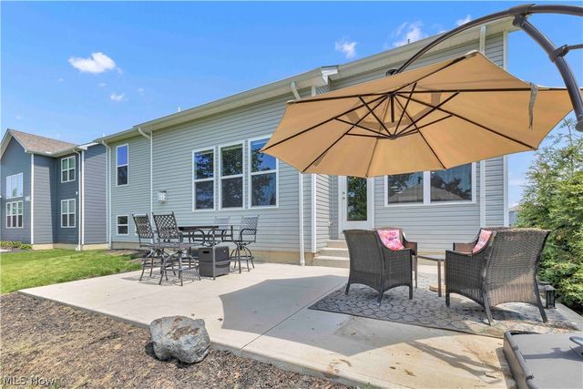 520 Forecastle Court, Avon Lake, OH 44012
