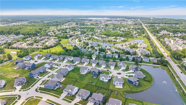 520 Forecastle Court, Avon Lake, OH 44012