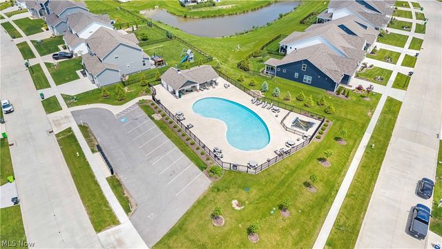 520 Forecastle Court, Avon Lake, OH 44012