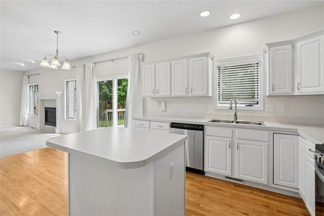 7912 Aspen Drive, West Des Moines, IA 50266