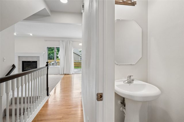 7912 Aspen Drive, West Des Moines, IA 50266
