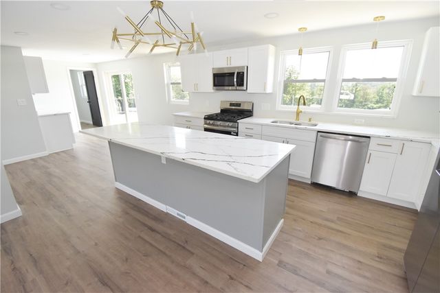 12360 Church, North Huntingdon, PA 15642