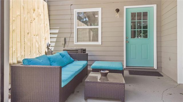 5758 Old Gordon Road, Mableton, GA 30126