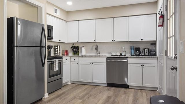 5758 Old Gordon Road, Mableton, GA 30126