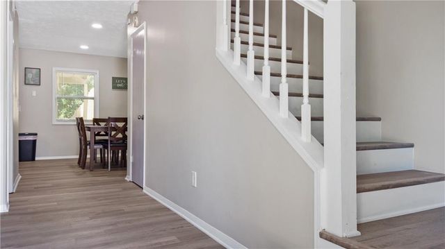 5758 Old Gordon Road, Mableton, GA 30126