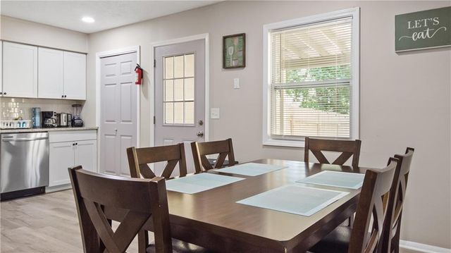 5758 Old Gordon Road, Mableton, GA 30126
