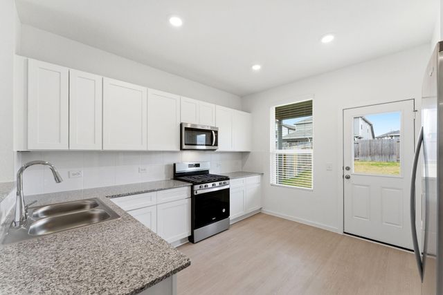 26017 Hampshire Drive, Magnolia, TX 77355