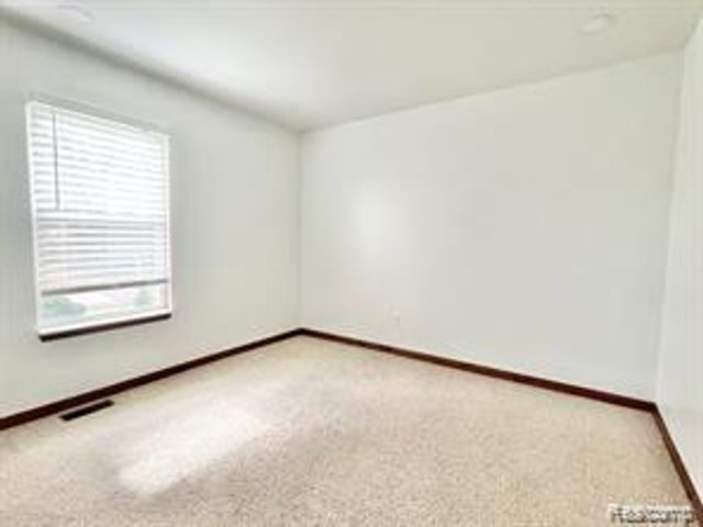 491 Leetonia Drive, Troy, MI 48085