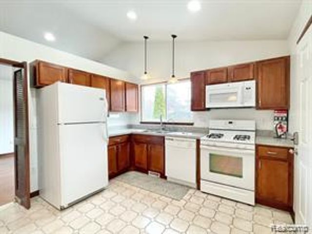 491 Leetonia Drive, Troy, MI 48085