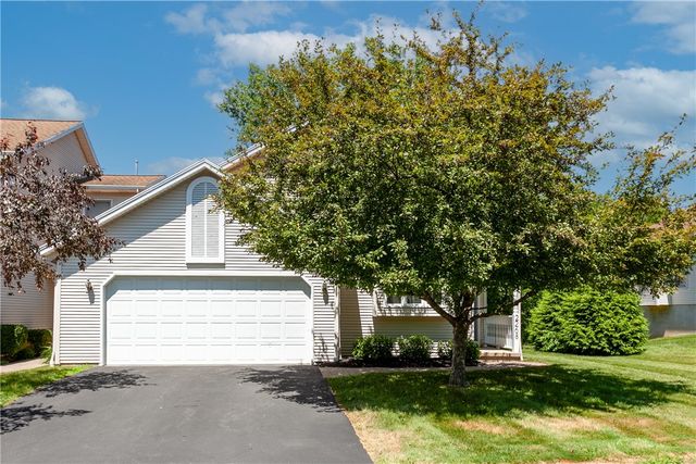 2268 Penfield Road, Penfield, NY 14526
